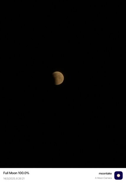 Hoe komt de maan aan zijn licht? Klein skeptisch onderzoek 7