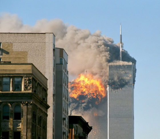 'Waarom zou je niet in debat gaan met mensen die in complottheorieën over 9/11 geloven?' 34
